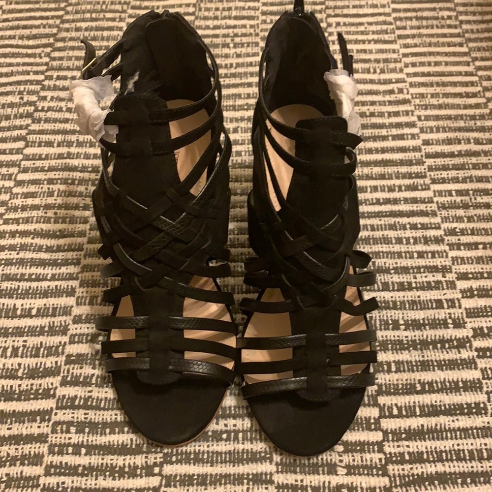 NWT JustFab strappy heels